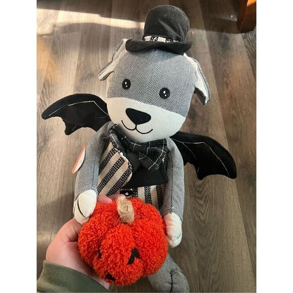 Candy Corn Lane Halloween Dog Bat Holding A Pumpkin NEW - Picture 4 of 10